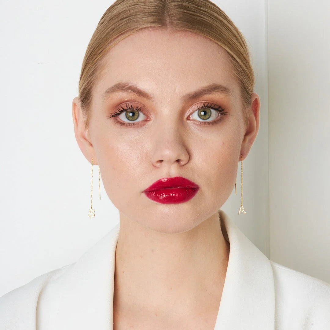 Zirkon Taşlı Sallantılı Harf Küpe